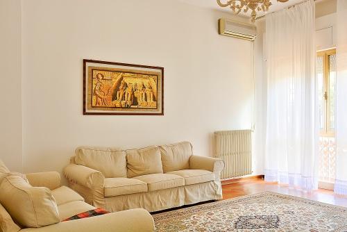 Florinda B&B เวียเรจโจ ภายนอก รูปภาพ